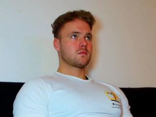 Robin Rieff webcam model stream image