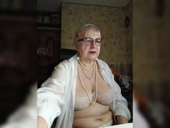 SweetCherry00 webcam model stream image