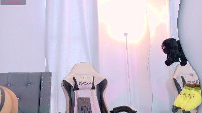 sara_queen9 webcam model stream image