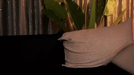 ShyCollegeBB webcam model stream image