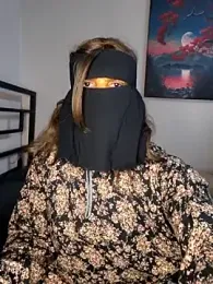 Gogomido1 webcam model stream image