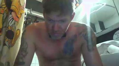 str8butfreaky webcam model stream image