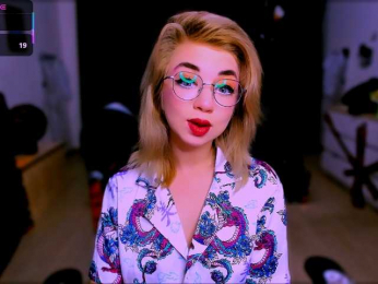 BabyNicole webcam model stream image