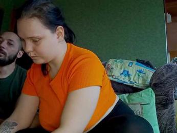 YourSweetPiggy webcam model stream image