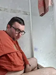 Javier_bear webcam stripchat model stream image