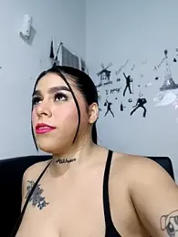 BigTits_Kitty webcam model stream image