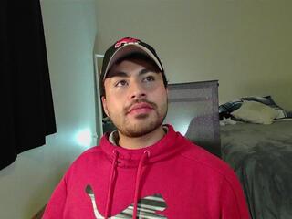 Luke Hardy webcam model stream image