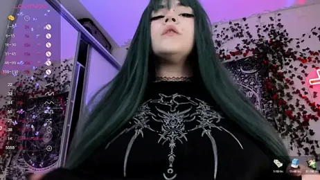 SelenaCute webcam model stream image