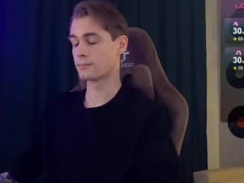 debugmee webcam model stream image