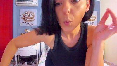 nicol_hot30 webcam model stream image