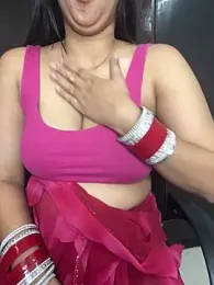 Miss-Ayraa webcam model stream image