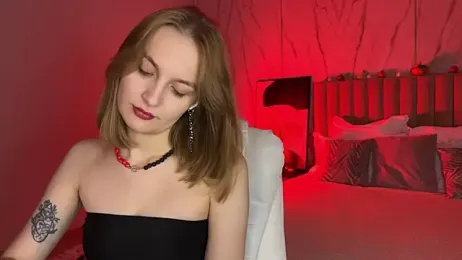 _Vikky_Moon_ webcam model stream image