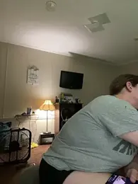 velvetta_ webcam model stream image