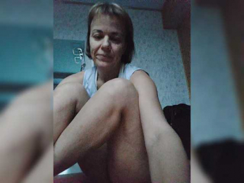 KissaHot webcam model stream image