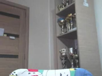 carin_the_body webcam model stream image