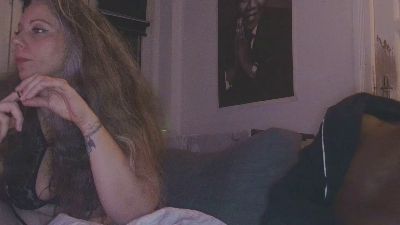 NaughtyConrast webcam model stream image