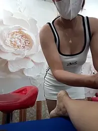 zizi_public webcam model stream image