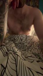 Julienlozaq webcam model stream image