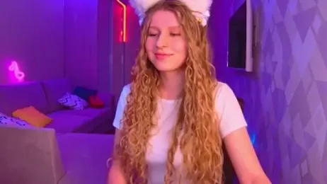 AmaliaQueen webcam model stream image