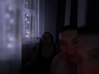 Kroshka280899 webcam model stream image