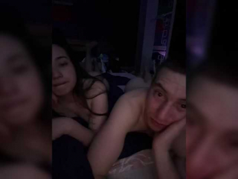 Kroshka280899 webcam model stream image