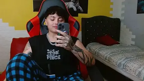 isabeautyx19 webcam stripchat model stream image