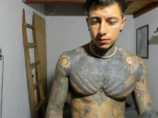 Aron Felip webcam model stream image
