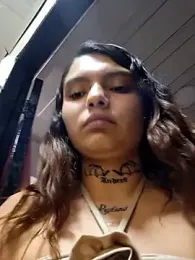 Alis_1327 webcam model stream image