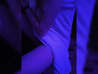 Qan webcam model stream image