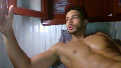 Tomtresor webcam model stream image