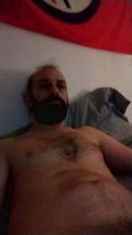 isaac_antifa webcam cam4 model stream image