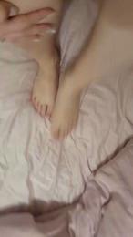 adela42 webcam model stream image