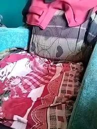 DesiBlackBull webcam model stream image