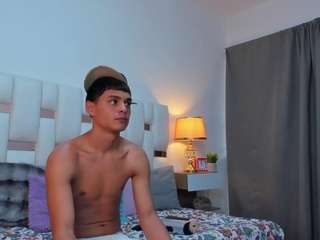 mathiaskey webcam camsoda model stream image