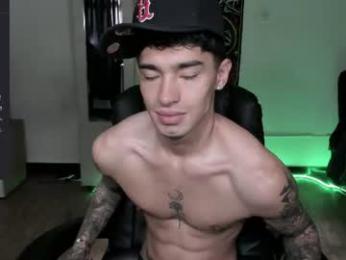 damon_333 webcam model stream image