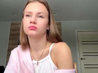 karmaalmand webcam model stream image