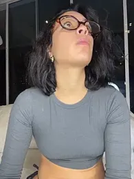 Alice_surprise webcam model stream image