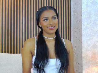 Zara Ken webcam model stream image