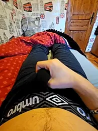 Azerty0911 webcam stripchat model stream image