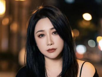 AnnieLuna webcam model stream image