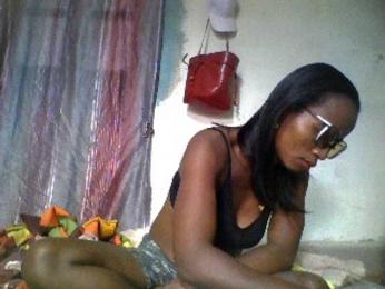 Ashni1 webcam model stream image