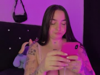 celeste_y_pipe webcam model stream image