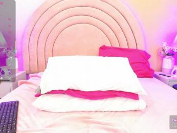 KikiiSweet webcam model stream image