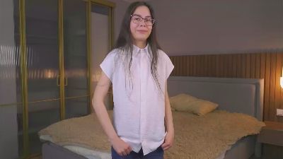 RoxanneOrsborn webcam model stream image