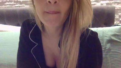 LOOKMEFRAGOLA webcam model stream image