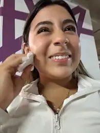 MelodyRey__ webcam model stream image
