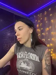 Queen_of_pain webcam model stream image