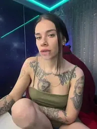 Queen_of_pain webcam stripchat model stream image