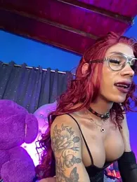 Naugth_channel_ts webcam model stream image