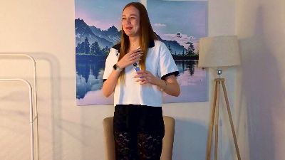 DionnePait webcam model stream image
